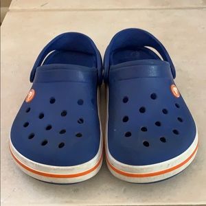 Crocs boy size J1Y